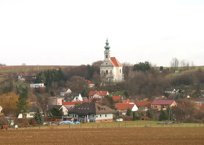 One Self-check-in, Free-parking, 3km Freeway Playstation Wolfpassing an Der Hochleithen