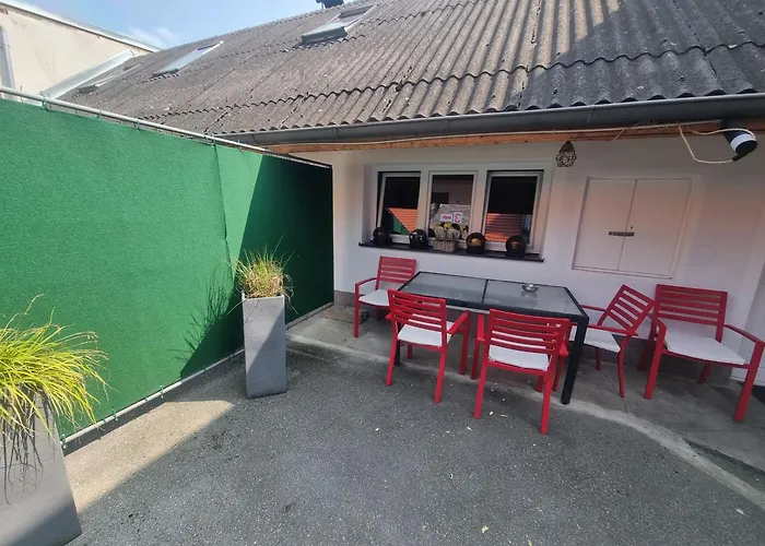 One Self-check-in, Free-parking, 3km Freeway Playstation * Wolfpassing an Der Hochleithen